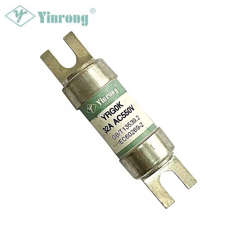 550V 32A إزاحة مشقوق HRC Fuse